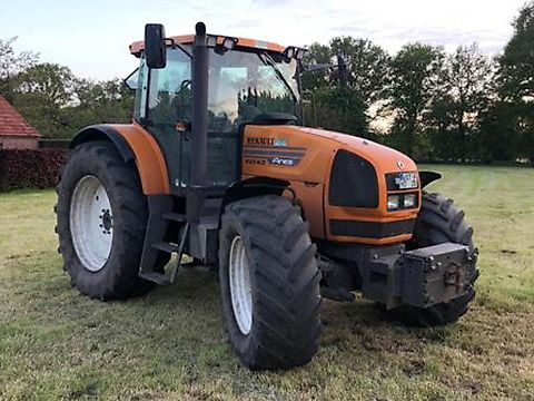 Renault R89 Renault Tracteurs agricoles standard d'occasion à vendre - tracteurpool.fr