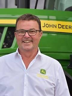 Interlocuteur M. Robert Hell